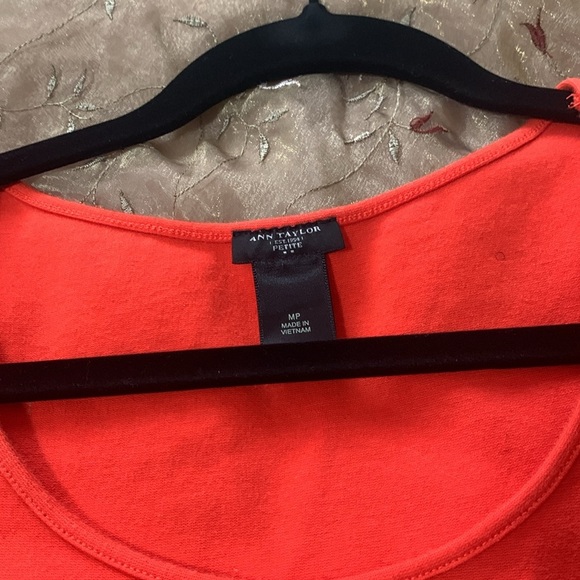 Ann Taylor Bold Orange Tank Top - Picture 3 of 4